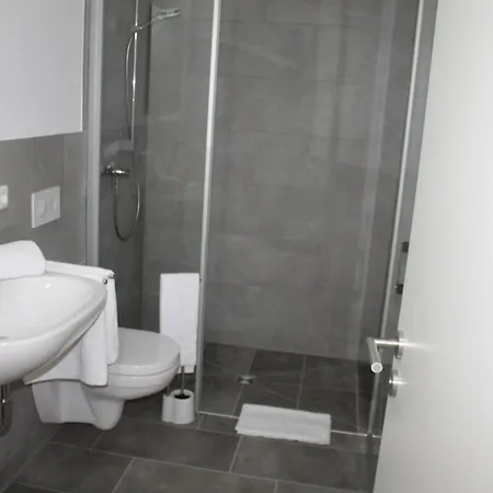 1 Zimmerapartment In Der Land Of Living